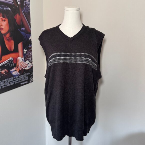 Dockers Dark Grey Patterned Sweater Vest - Picture 1 of 10